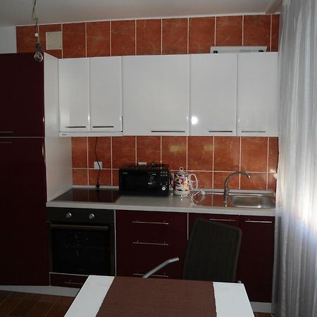 Lazar Apartments Petrovac ภายนอก รูปภาพ