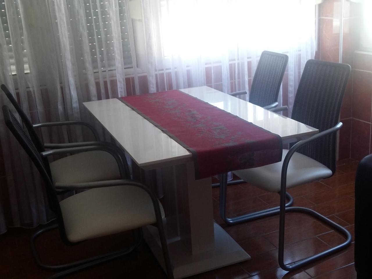 Lazar Apartments Petrovac ภายนอก รูปภาพ