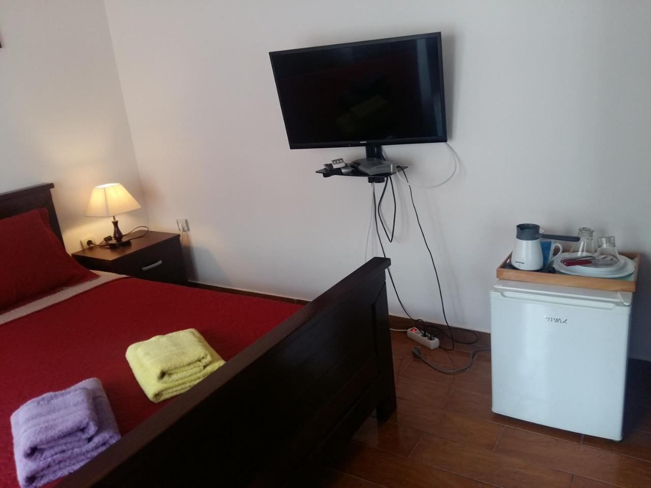 Lazar Apartments Petrovac ภายนอก รูปภาพ