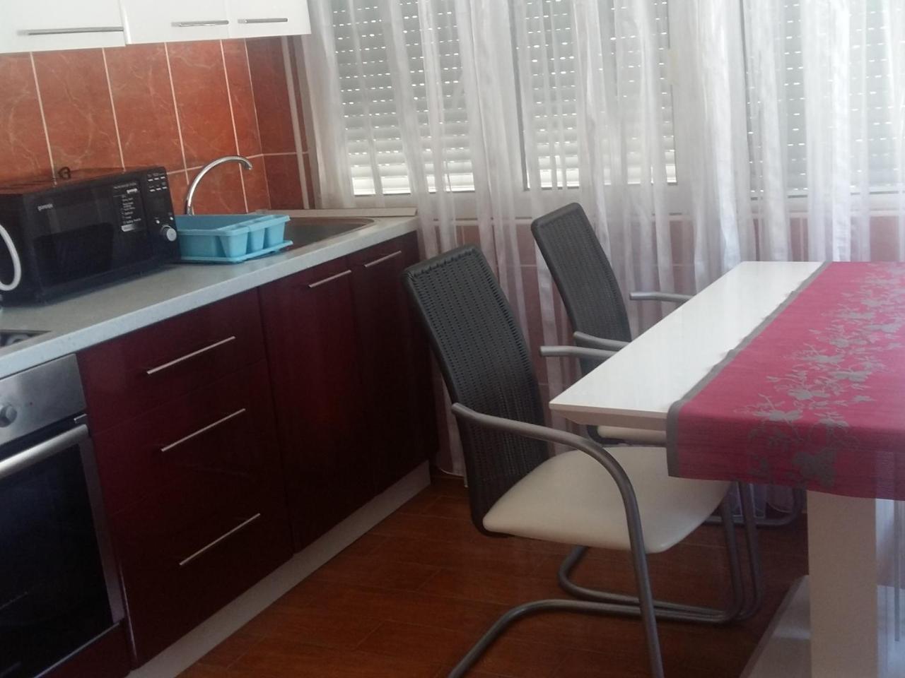 Lazar Apartments Petrovac ภายนอก รูปภาพ