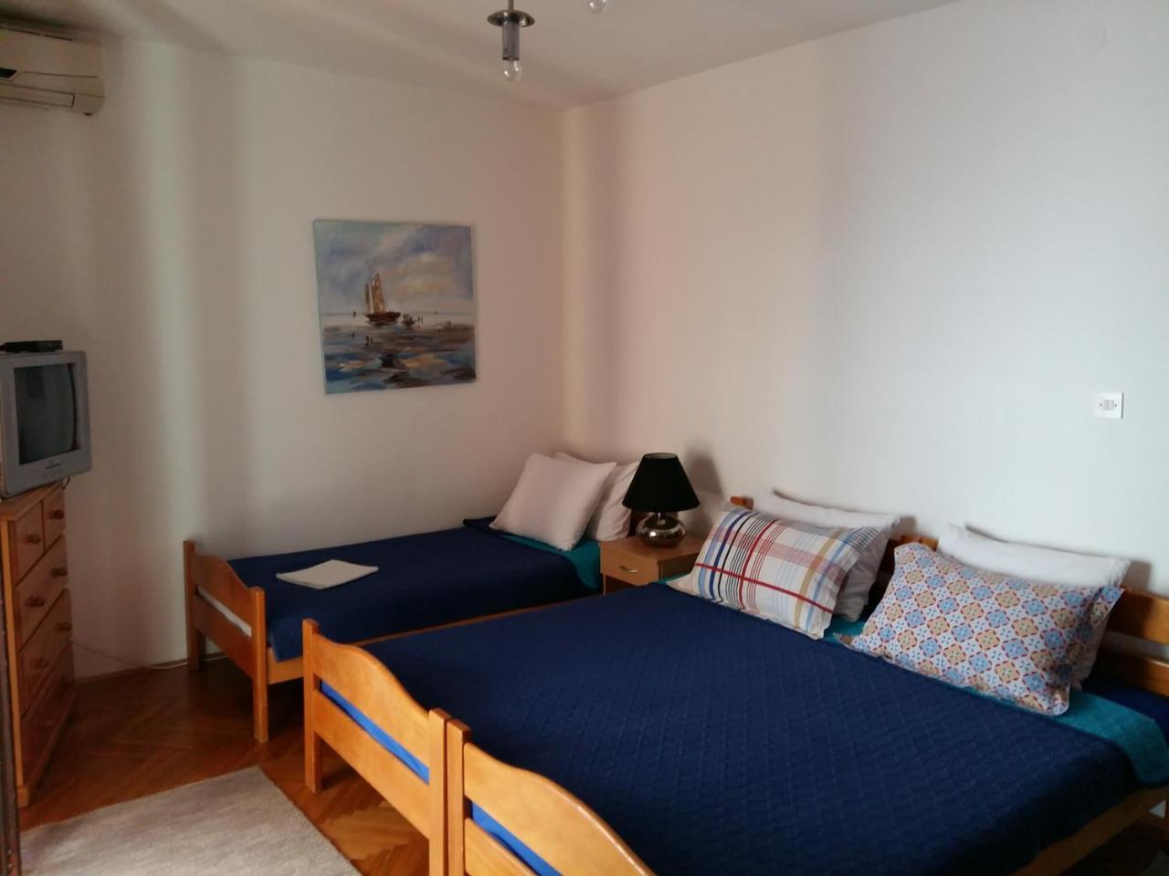 Lazar Apartments Petrovac ภายนอก รูปภาพ