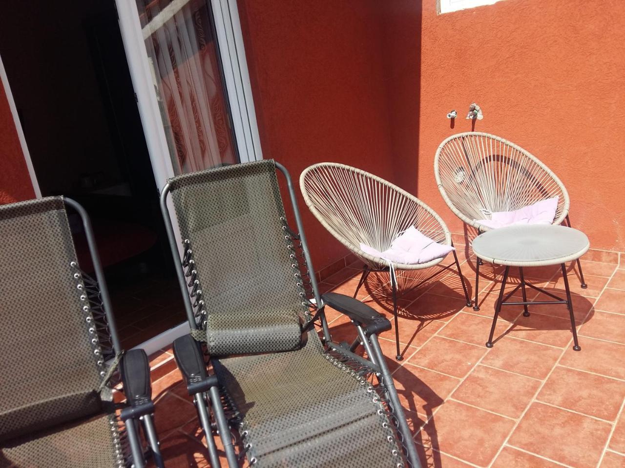 Lazar Apartments Petrovac ภายนอก รูปภาพ